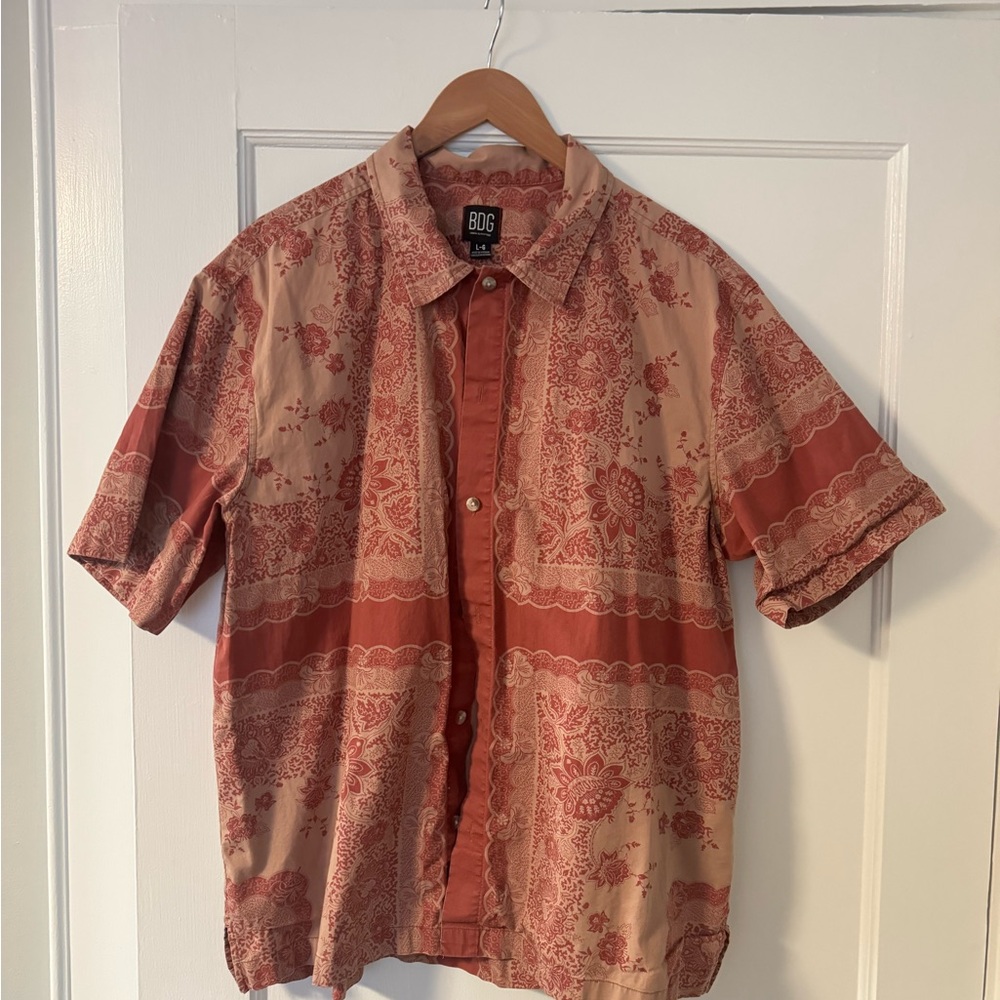 BDG Urbana Outfitters Men's burgundy/maroon and Tan Casual Shirt